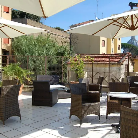 Hotel Residence Vatican Suites-3