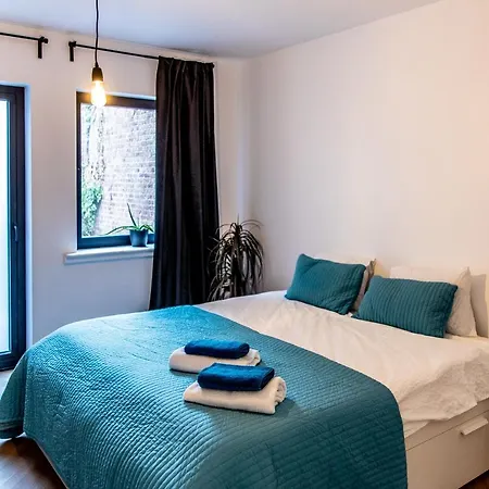 B&B 1 Uit De 100-3