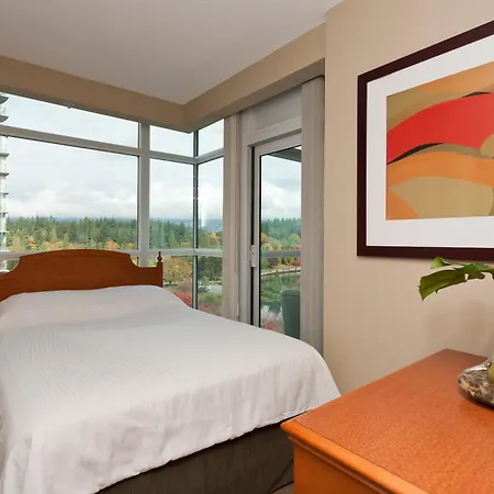 Lord Stanley Suites On The Park-2