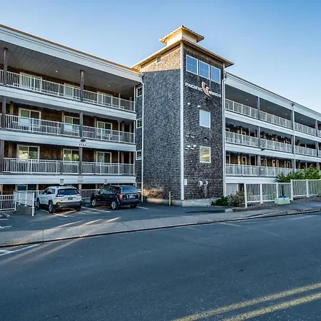 Oceanfront Contemporary-3