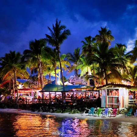 Capt Hirams Resort-3