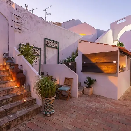 Casa Dos Arcos - Charm Guesthouse-3