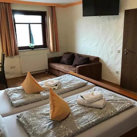 Landhotel Lindenhof-2