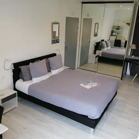 Chambre spacieuse, moderne et très confortable à Perros-Guirec-2