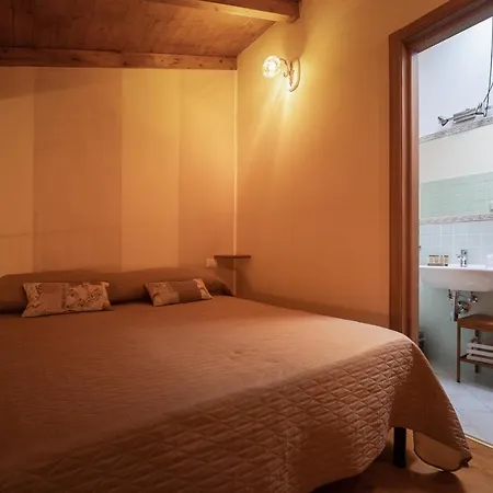 La corte dei tre-3