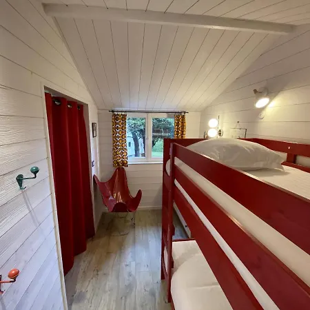 Le Cabanon de Chessy-2