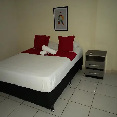 PS Hotel Manilha-2