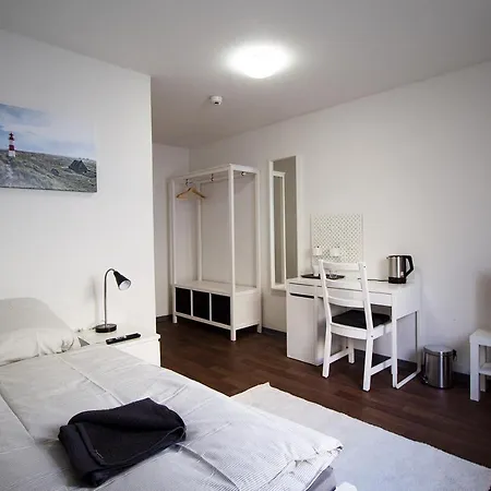 Gaestehaus Emden, Gemuetliche Zimmer Mit Bad & Wlan-3