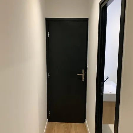 Nanterre Room-3