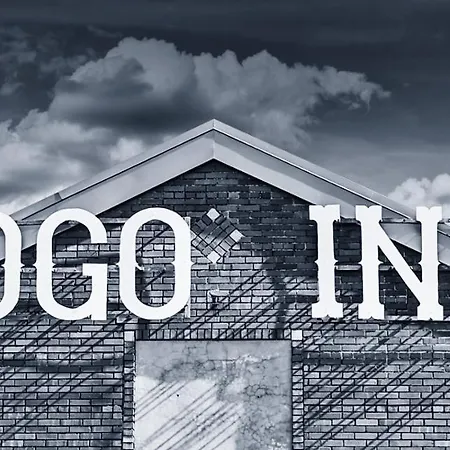 Yogo Inn-3