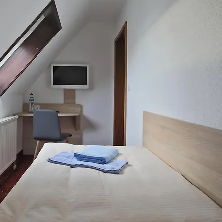 Hotel Am Wasser-2