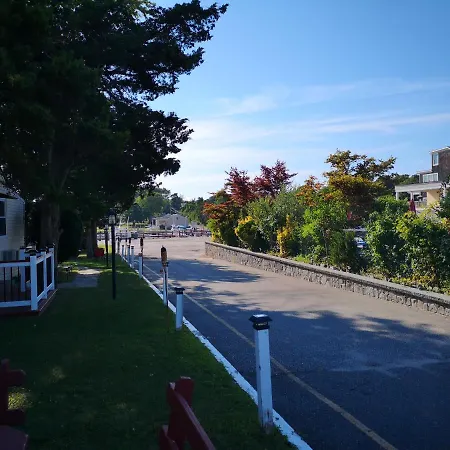 Bay Watch Hotel And Marina-2