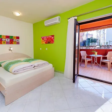 Apartments Erik B&B Adults Only-2