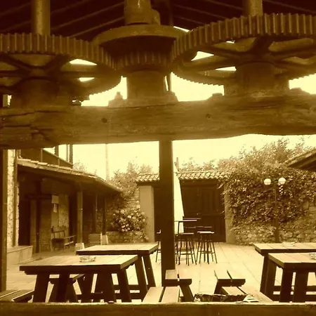 Hotel Rural Posada Del Monasterio-3
