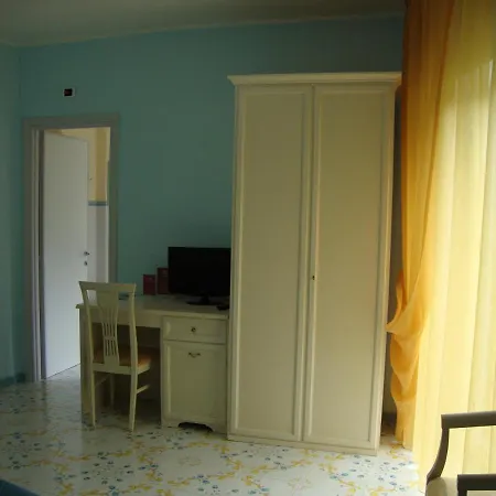 B&B La Dimora Di Alfonso-3