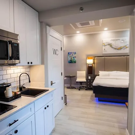 River Sirens Hotel-Contactless Check In Hotel-2