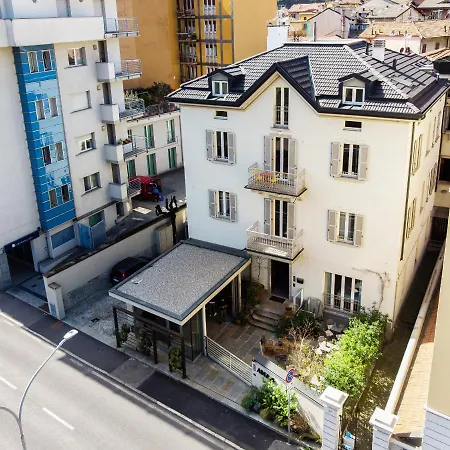 Ama 18 Suites By "The House Of Travelers"-3