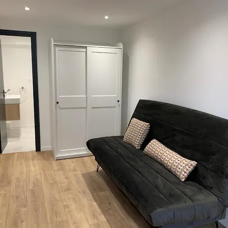Nanterre Room-2