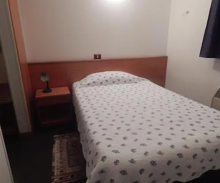 Hotel Aurora-3