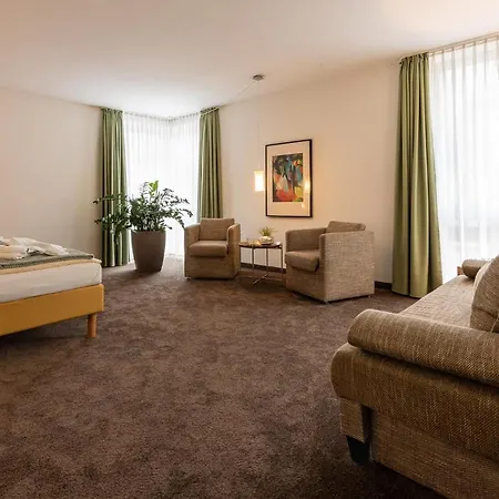 Hotel Nibelungen Hof-3