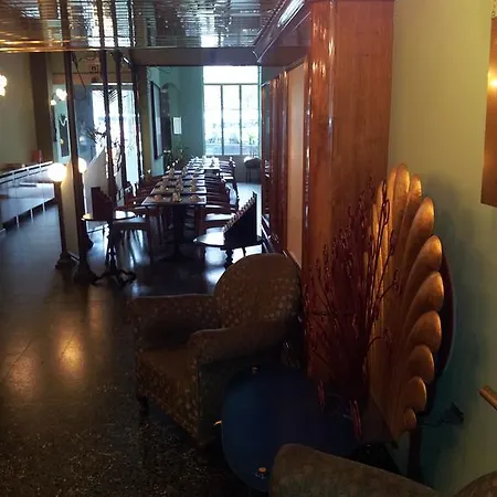 Colombus Hotel-2