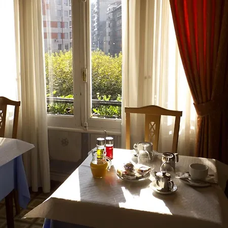 Hostal Orejas-2