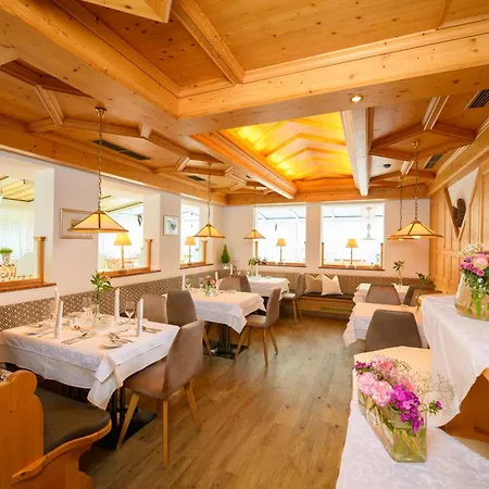Hotel Vierjahreszeiten-2