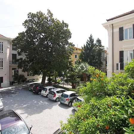 Genovese Villa Elena Residence-3