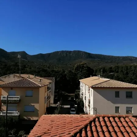 Can Pau Guesthouse-3