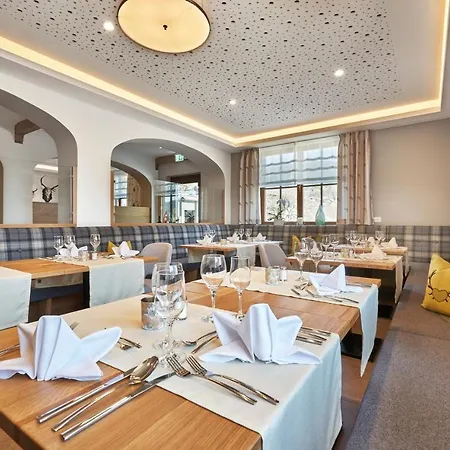 Ferienhotel Hubertus-3