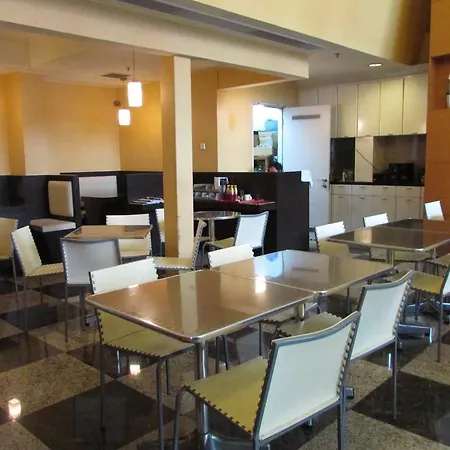 Strand Hotel-3