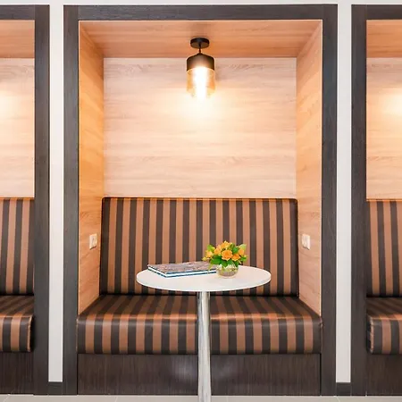 City Park Apart Hotel By Chm-3