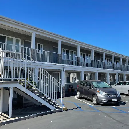 Hi View Inn & Suites-3