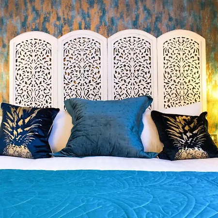 The Christopher Hotel, Eton-2