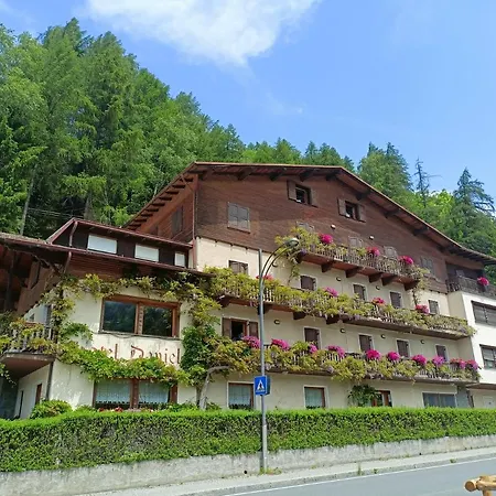 Hotel Daniela-2