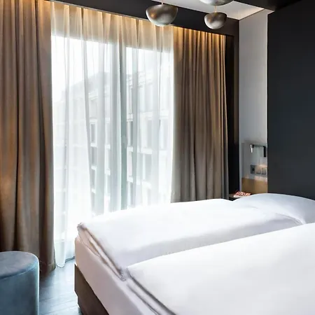 Hotel AMANO East Side-2