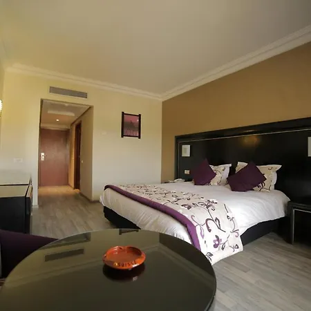 Hotel Suisse-2