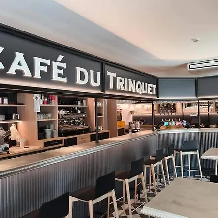 Hotel-Café du Trinquet-2