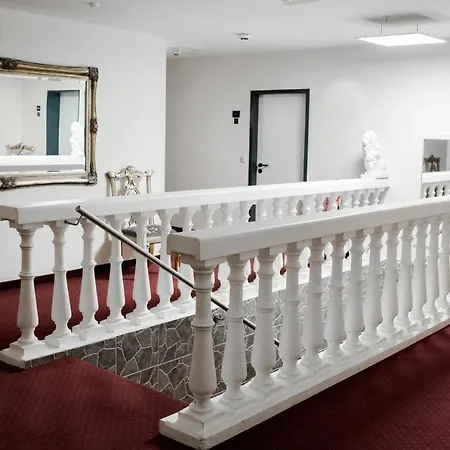 Bach Hotel-3