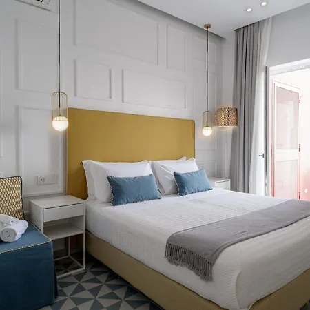 Capri Marina Suite-3