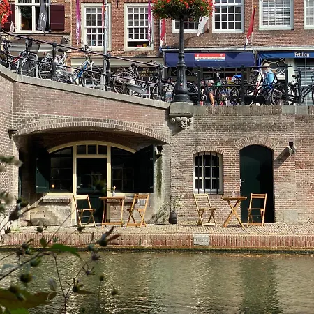 Slapen onder de Dom-2