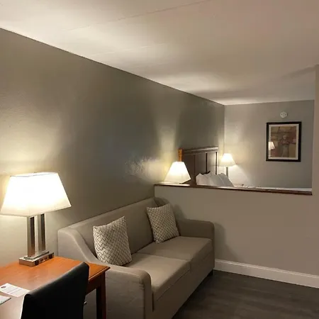 Best Western Plus La Porte Hotel & Conference Center-2