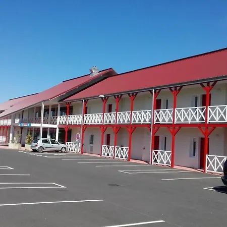 Fasthotel Montmarault-2