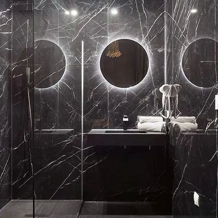 Legend Majestic Superbe Love Room - Jacuzzi - Champagne - Romantisme - parking privé-3