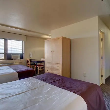 Inlet Tower Hotel & Suites-2