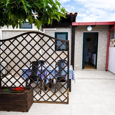 B&B Macchia Mediterranea-3