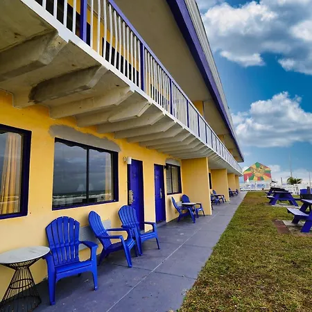 Sandals Inn-2