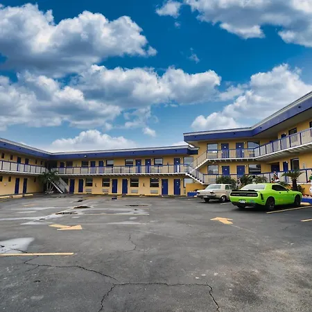 Sandals Inn-3
