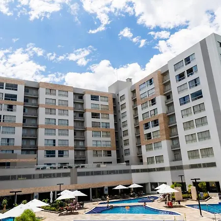 Park Veredas, Rio Quente , com vista para a montanha-2