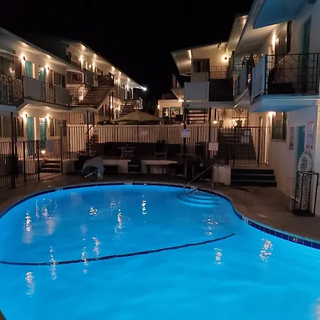 Inn At East Beach-2